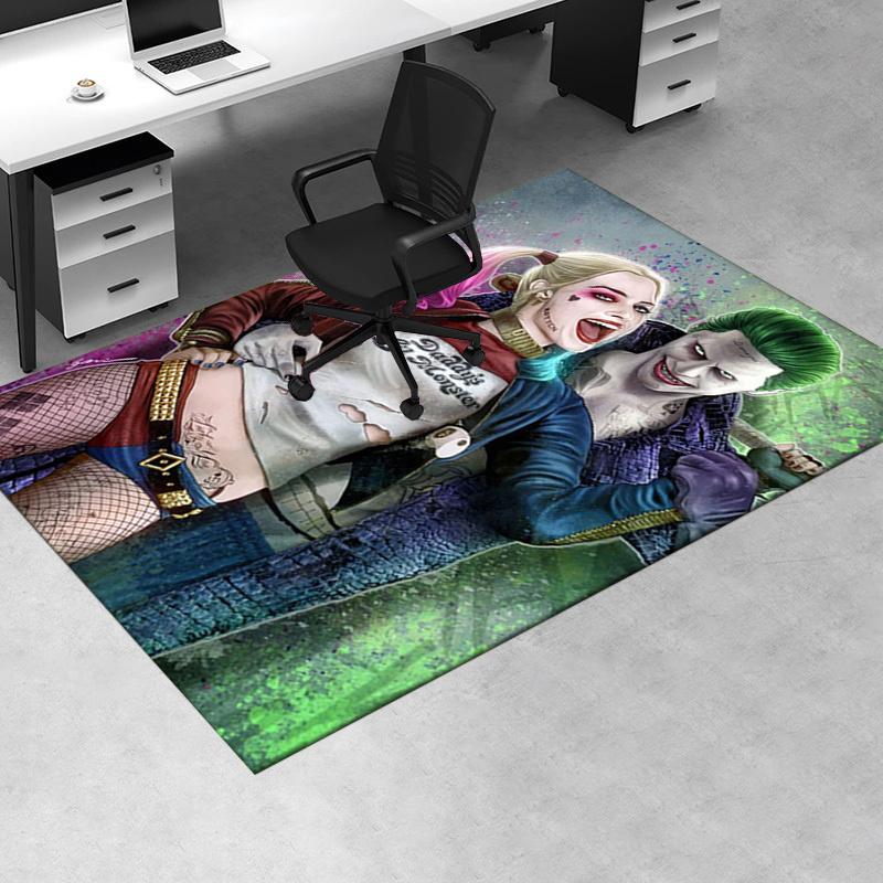 Harley Quinn & Joker: Daddy s Lil Monster T-Shirt Set Office Mat Home Decor Office Desk Chair Rugs Chair Carpet for office Chair Mat Gift 60cm by 90cm
Harley Quinn & Joker: Daddy s Lil Monster T-Shirt Set Office Mat Home Decor Office Desk Chair Rugs Chair Carpet for office Chair Mat Gift 60cm by 90cm