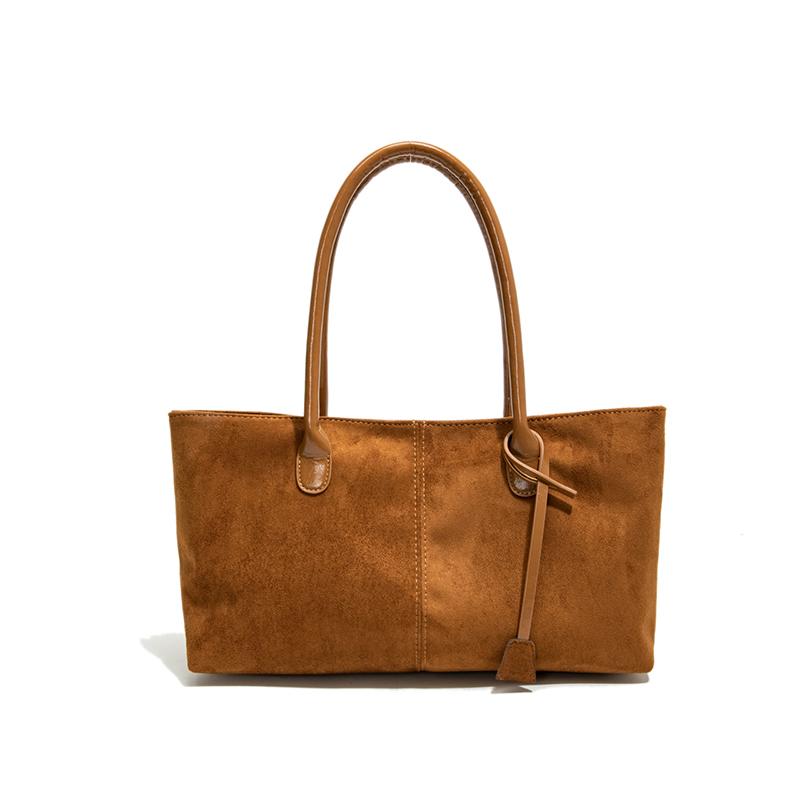 Elegant handbag women s British style solid color casual handbag large capacity shoulder bag women s retro women s bag 31cm36cm13cm
Elegant handbag women s British style solid color casual handbag large capacity shoulder bag women s retro women s bag 31cm36cm13cm