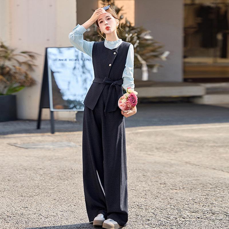 Women s Spring 2025 Fashion Suit: Ladies Shirt, Vest, and Wide-Leg Pants 3-Piece Set R5510 S
Women s Spring 2025 Fashion Suit: Ladies Shirt, Vest, and Wide-Leg Pants 3-Piece Set R5510 S