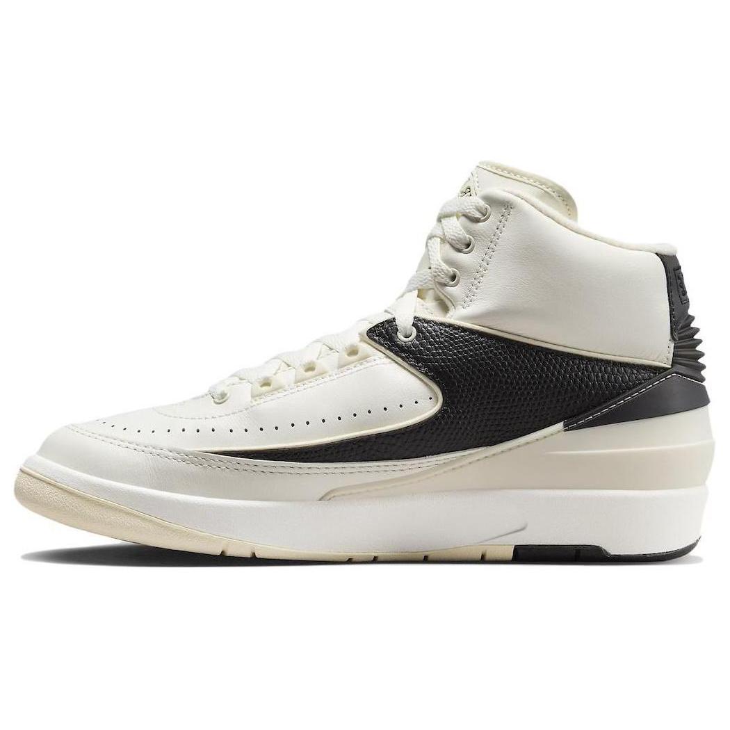JORDAN 2 Retro Sail Black Women s 38
JORDAN 2 Retro Sail Black Women s 38