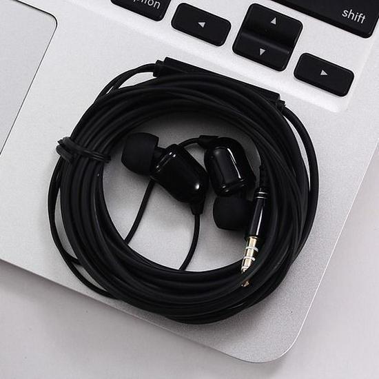 Universal Microphone Sound Card Earphones for Live Broadcast and Monitoring
Universal Microphone Sound Card Earphones for Live Broadcast and Monitoring