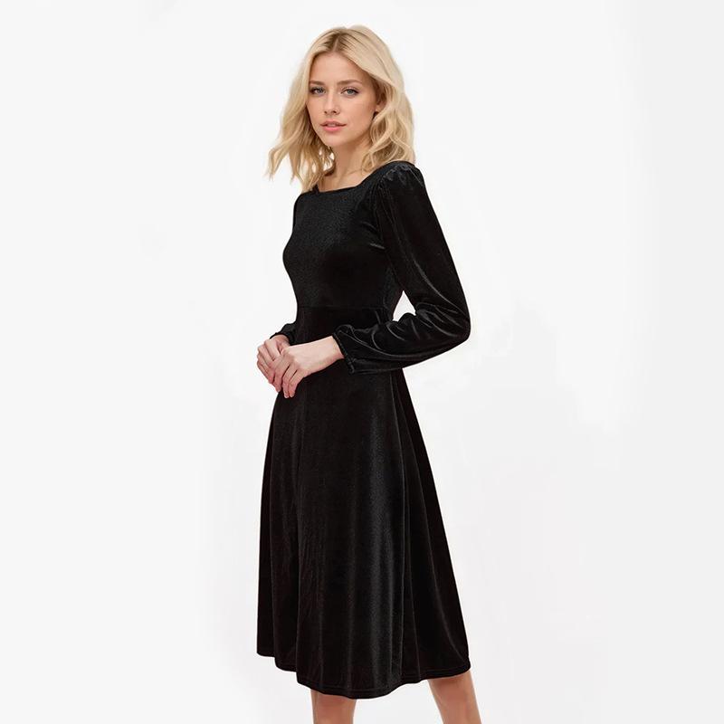 Летнее платье с квадратным воротником, длинными рукавами и заниженной талией, однотонное, темпераментное XL чёрный
Летнее платье с квадратным воротником, длинными рукавами и заниженной талией, однотонное, темпераментное XL чёрный