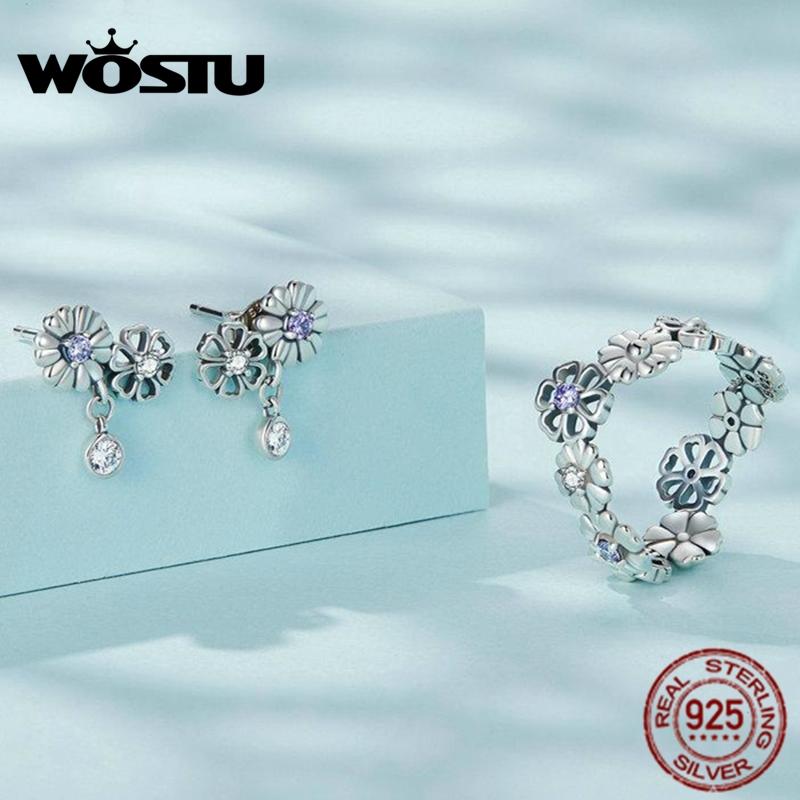 Женские серьги-гвоздики WOSTU из стерлингового серебра 925 пробы с ромашками и цветами, комплект изящных ювелирных изделий с фиолетовым и прозрачным цирконом
Женские серьги-гвоздики WOSTU из стерлингового серебра 925 пробы с ромашками и цветами, комплект изящных ювелирных изделий с фиолетовым и прозрачным цирконом