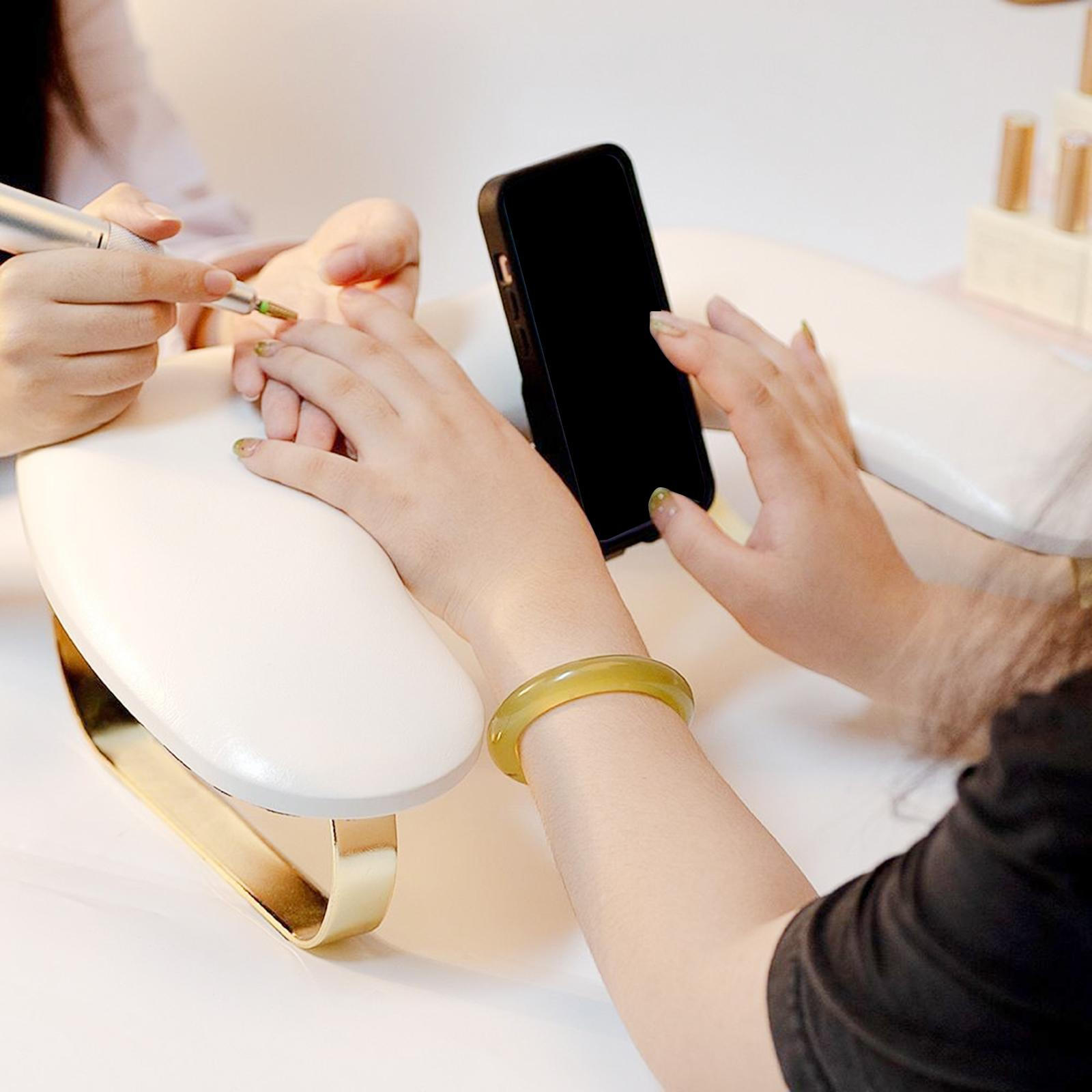 Manicure Hand Rest Pillow Cushion with Phone Mount Equipment Table Mat for Makeup Tool
Manicure Hand Rest Pillow Cushion with Phone Mount Equipment Table Mat for Makeup Tool