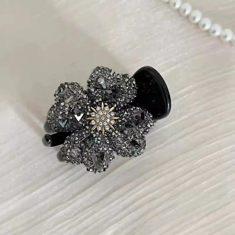 Drill Grab Clip Flower Hairpin Female Medium Clip High Ponytail Fixed Artifact Back Head Temperament Hairpin чорний
Drill Grab Clip Flower Hairpin Female Medium Clip High Ponytail Fixed Artifact Back Head Temperament Hairpin чорний