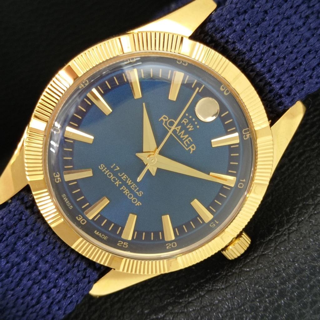 HAND-WINDING VINTAGE SWISS MENS REFURBISHED BLUE COLOR DIAL WATCH a707380-1
HAND-WINDING VINTAGE SWISS MENS REFURBISHED BLUE COLOR DIAL WATCH a707380-1