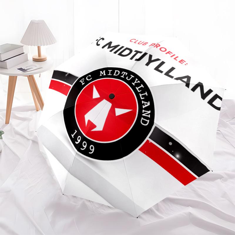 Midtjylland pattern, automatic folding umbrella, portable and foldable design, 8 ribs, a Christmas or birthday gift.
Midtjylland pattern, automatic folding umbrella, portable and foldable design, 8 ribs, a Christmas or birthday gift.