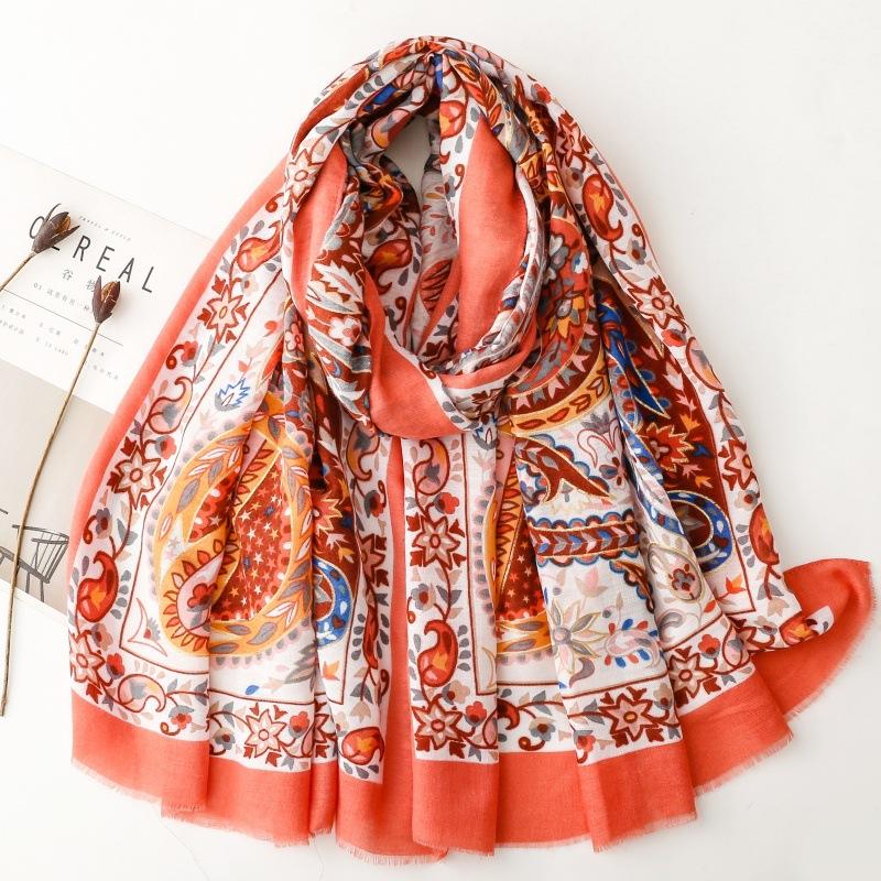 Bohemia Styles Winter Women Viscose Scarf Soft Retro Paisley Shawl Cotton Linen Feeling Tassel Pashmina Muslim Hijab Wrap Lady 88x180cm
Bohemia Styles Winter Women Viscose Scarf Soft Retro Paisley Shawl Cotton Linen Feeling Tassel Pashmina Muslim Hijab Wrap Lady 88x180cm