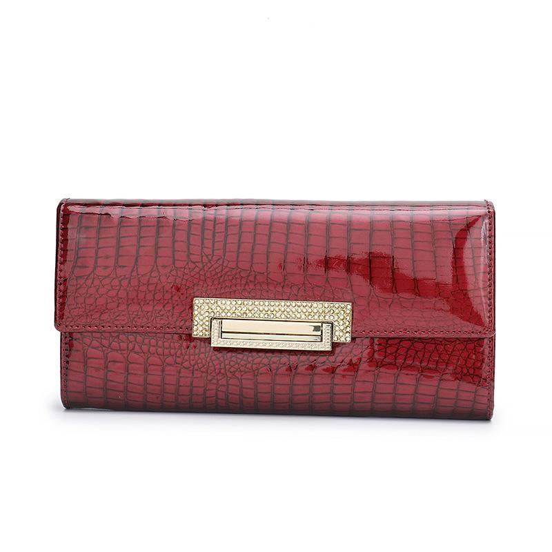 Women s Crocodile Pattern Leather Clutch Wallet with Multi-card Slots
Women s Crocodile Pattern Leather Clutch Wallet with Multi-card Slots