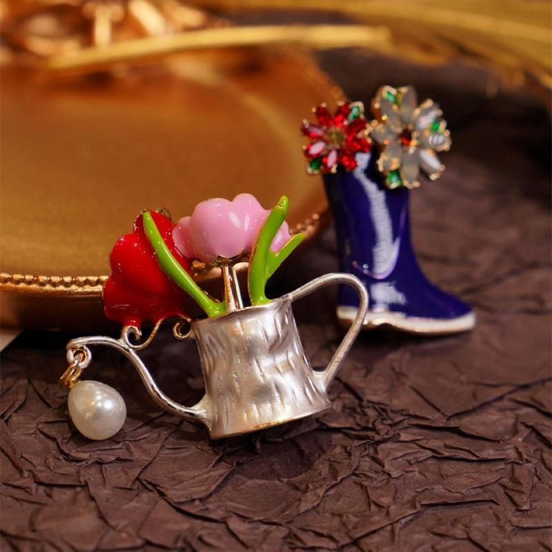 French Rustic Style Flower Kettle Brooch Pin, Elegant and Versatile, Ideal Accessory for Women s Fashion
French Rustic Style Flower Kettle Brooch Pin, Elegant and Versatile, Ideal Accessory for Women s Fashion