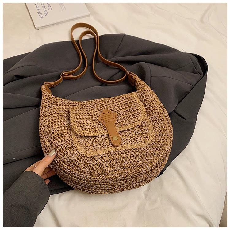 Luxury Crossbody Bags for Women Straw Beach Bag Woven Boho Rattan Straw Shoulder Bag Purses and Handbags Summer Raffia Bag 32x26cm коричневий
Luxury Crossbody Bags for Women Straw Beach Bag Woven Boho Rattan Straw Shoulder Bag Purses and Handbags Summer Raffia Bag 32x26cm коричневий