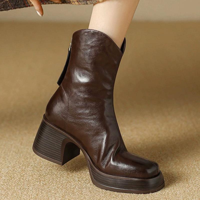 Casual fashion platform short boots women s thick heel 2025 new autumn and winter elegant retro nude boots high heel Martin boots women 40
Casual fashion platform short boots women s thick heel 2025 new autumn and winter elegant retro nude boots high heel Martin boots women 40
