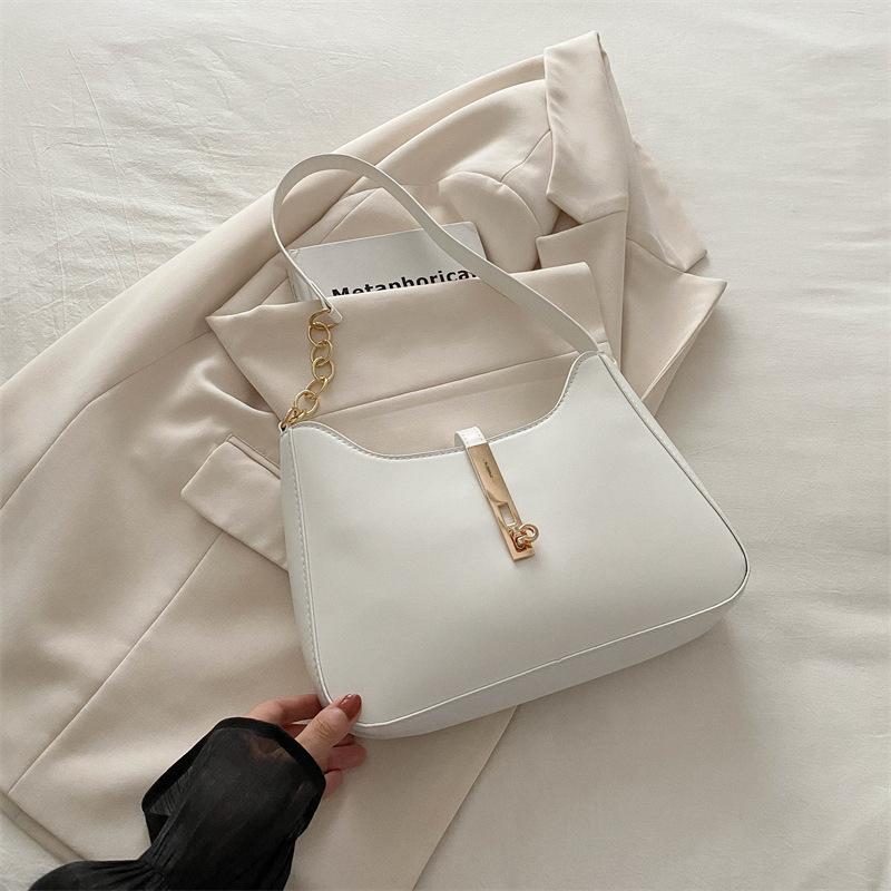 Сумка высокой ценности 2025 осень новая трендовая простая повседневная универсальная сумка через плечо текстурная нишевая сумка под мышкой белый
Сумка высокой ценности 2025 осень новая трендовая простая повседневная универсальная сумка через плечо текстурная нишевая сумка под мышкой белый
