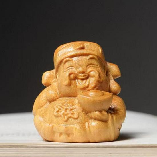 God of Wealth Solid Wood Sandalwood Carving Ornament – Handheld Creative Cultural Decor 5.0*4.7*4.3 cm
God of Wealth Solid Wood Sandalwood Carving Ornament – Handheld Creative Cultural Decor 5.0*4.7*4.3 cm