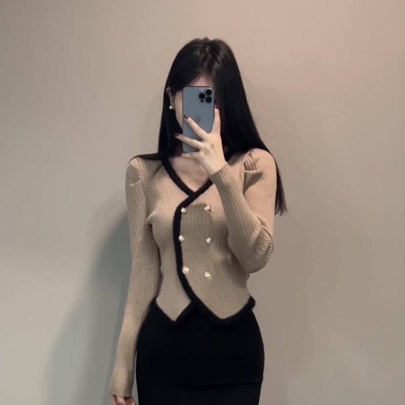 Women s Autumn 2023 Slim Fit French Elegance Knit Top L (Recommended for 101-110 lbs) абрикосовий
Women s Autumn 2023 Slim Fit French Elegance Knit Top L (Recommended for 101-110 lbs) абрикосовий