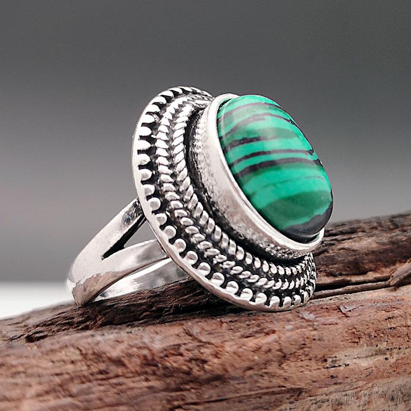 Oval Malachite Rings for Women Antique Copper Plated Rhinestone Plum Flower Vintage Fashion Zircon 7&Copper Plated
Oval Malachite Rings for Women Antique Copper Plated Rhinestone Plum Flower Vintage Fashion Zircon 7&Copper Plated