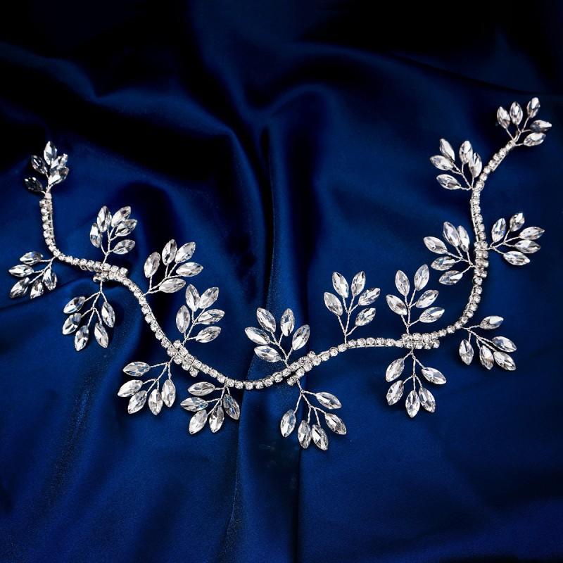 Simple Forest Leaves Branches Bride Hair Band Handmade Wave Rhinestones Forehead Decoration All-match Wedding Bridesmaid Flower Girl Headwear
Simple Forest Leaves Branches Bride Hair Band Handmade Wave Rhinestones Forehead Decoration All-match Wedding Bridesmaid Flower Girl Headwear