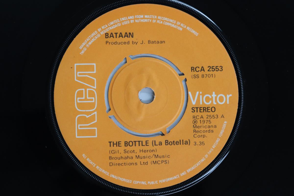 7inch Record JOE BATAAN - The Bottle (La Botella) RCA2553 RCA Victor 1975 UK Soul/Funk Used
7inch Record JOE BATAAN - The Bottle (La Botella) RCA2553 RCA Victor 1975 UK Soul/Funk Used
