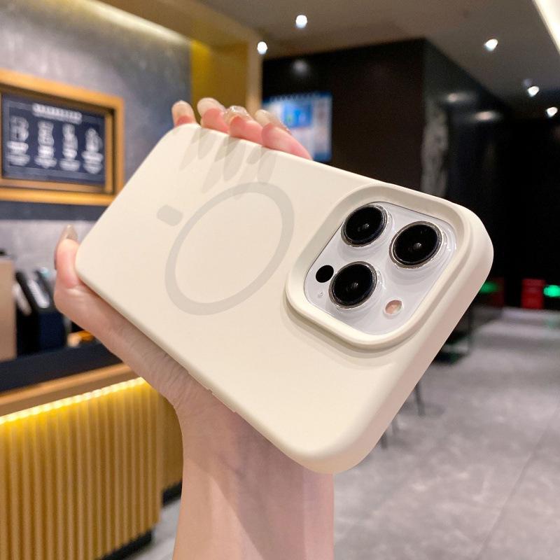 17 Pro Max Liquid Silicone Magnetic Phone Case, Full Coverage, Anti-Drop, High-End Protective Cover for Apple 17. iPhone 16 Plus
17 Pro Max Liquid Silicone Magnetic Phone Case, Full Coverage, Anti-Drop, High-End Protective Cover for Apple 17. iPhone 16 Plus