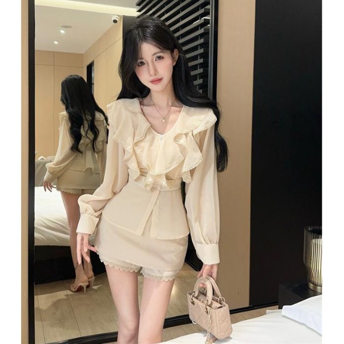 Women s Winter High-End French Lace Chiffon Two-Piece Set: Floral Long Sleeve Shirt & Hip-Hugging Pantskirt Extra Large
Women s Winter High-End French Lace Chiffon Two-Piece Set: Floral Long Sleeve Shirt & Hip-Hugging Pantskirt Extra Large