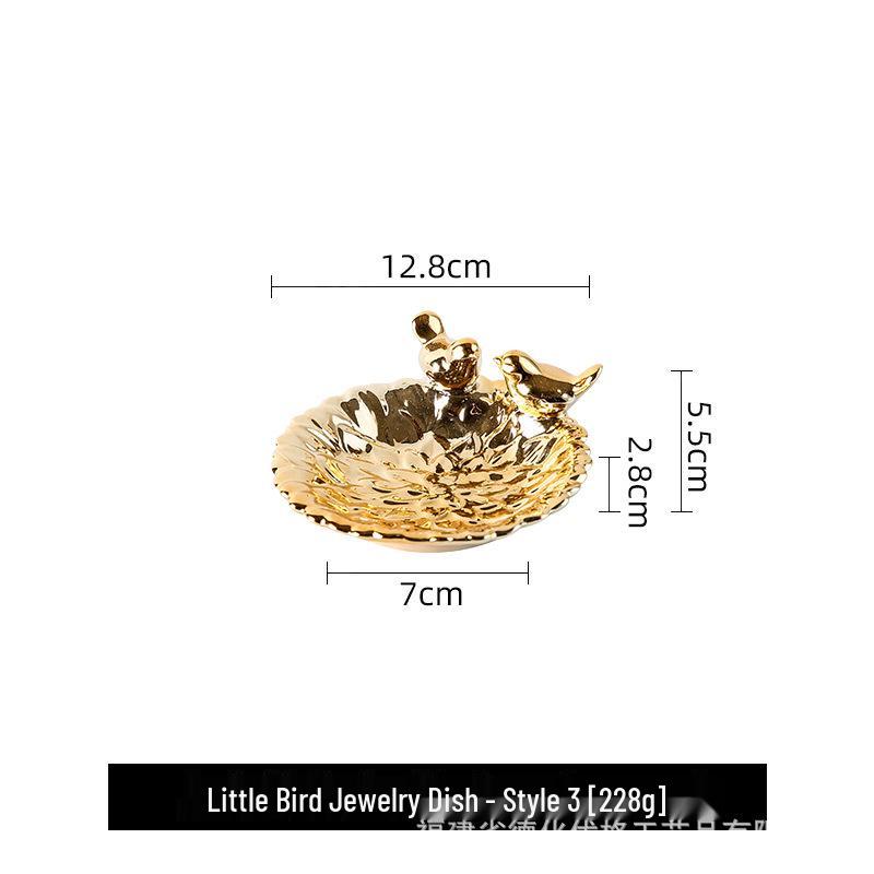 Nordic Style Jewelry Tray & Display Stand - Cute Bird Ceramic Dish Ornaments Dessert Plate.
Nordic Style Jewelry Tray & Display Stand - Cute Bird Ceramic Dish Ornaments Dessert Plate.