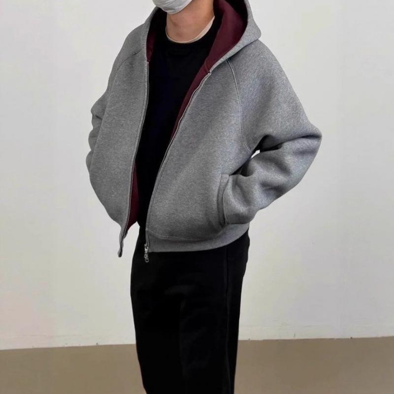 American Retro Heavyweight Zip-Up Cardigan Jacket: Loose Fit, Korean Style, High-End Feel Hooded Sweatshirt for Spring and Autumn XXL сірий колір
American Retro Heavyweight Zip-Up Cardigan Jacket: Loose Fit, Korean Style, High-End Feel Hooded Sweatshirt for Spring and Autumn XXL сірий колір