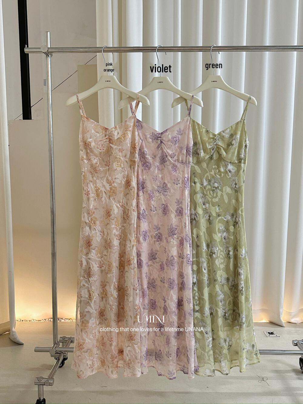U+MINI Thirteen-Row V-Neck Slim Jacquard Tie-Dye Camisole Dress Medium зелений
U+MINI Thirteen-Row V-Neck Slim Jacquard Tie-Dye Camisole Dress Medium зелений