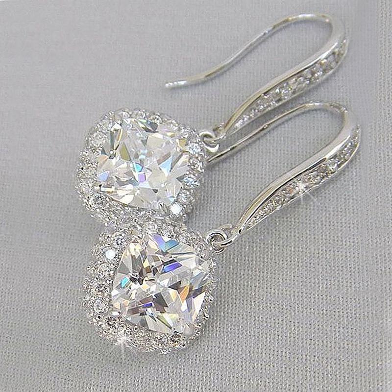 Exquisite Fashion Silver Color Inlaid White Zircon Dangle Earring For Women Trendy Party Engagement Wedding Jewelry
Exquisite Fashion Silver Color Inlaid White Zircon Dangle Earring For Women Trendy Party Engagement Wedding Jewelry