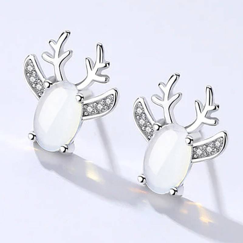 Huitan Sweet Women EIK Design Stud Earrings Inlaid Shining CZ Imitation Moonstone Christmas Accessories Party Fancy Zircon
Huitan Sweet Women EIK Design Stud Earrings Inlaid Shining CZ Imitation Moonstone Christmas Accessories Party Fancy Zircon