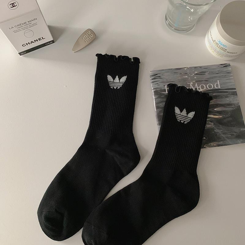 Женские модные носки до середины икры в корейском стиле: Милый рюш по краю, Дизайн Клевер на удачу , Хлопок, Осенне-зимние выше колена, Японский стиль для студентов One Size чёрный
Женские модные носки до середины икры в корейском стиле: Милый рюш по краю, Дизайн Клевер на удачу , Хлопок, Осенне-зимние выше колена, Японский стиль для студентов One Size чёрный