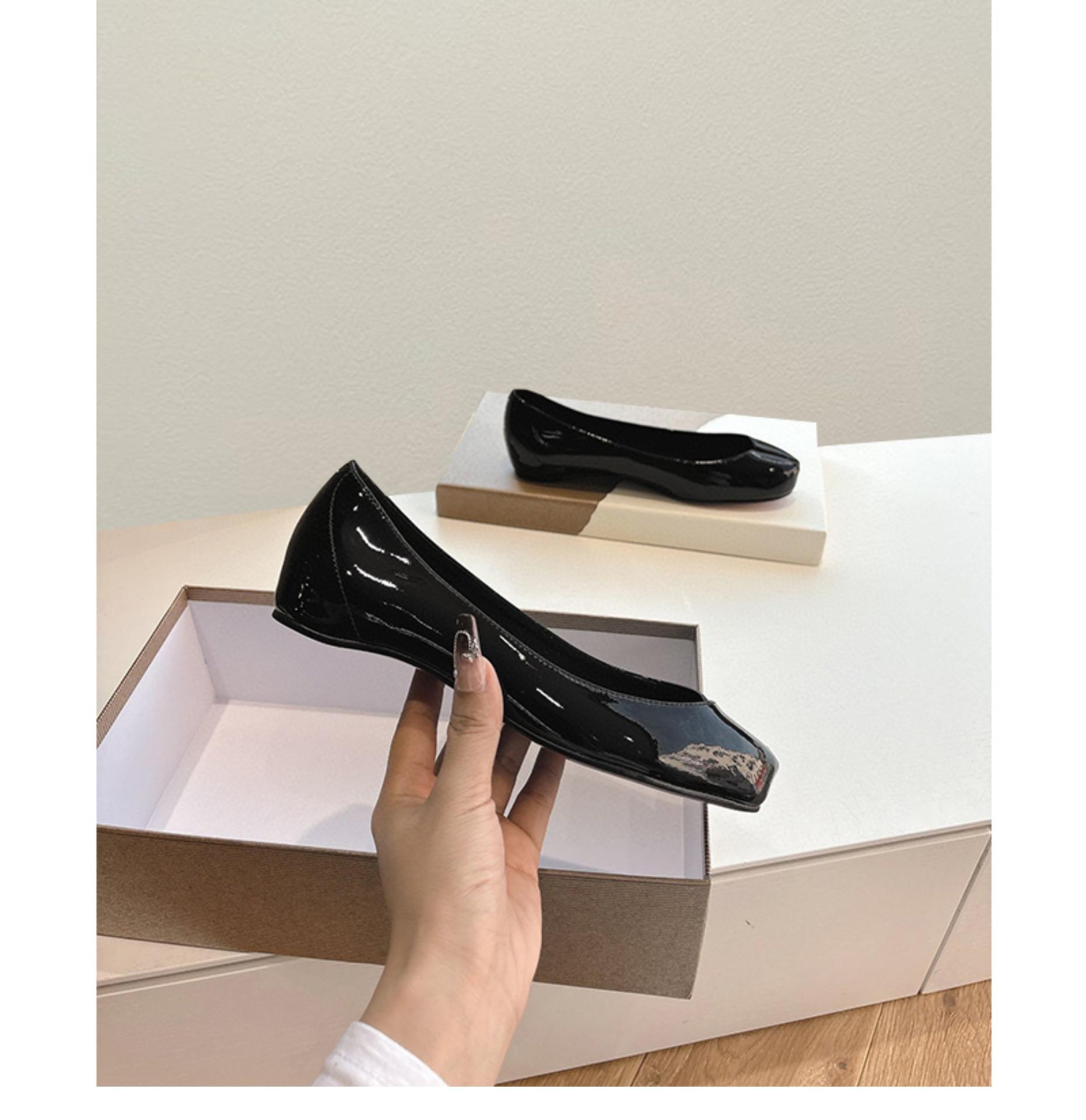 VVV Girl~ Stylish GIRL~! 25ss new product, pig s trotters split-toed flat-soled ballet shoes, shallow single shoes for women 40 чорний
VVV Girl~ Stylish GIRL~! 25ss new product, pig s trotters split-toed flat-soled ballet shoes, shallow single shoes for women 40 чорний