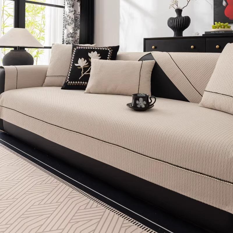 Chenier Sofa Cushion, Universal In All Seasons, Non-Slip And Dirt-Resistant Seat Cushion, Simple And Modern Straight Row Three-Person Sofa Cover 70*70cm
Chenier Sofa Cushion, Universal In All Seasons, Non-Slip And Dirt-Resistant Seat Cushion, Simple And Modern Straight Row Three-Person Sofa Cover 70*70cm