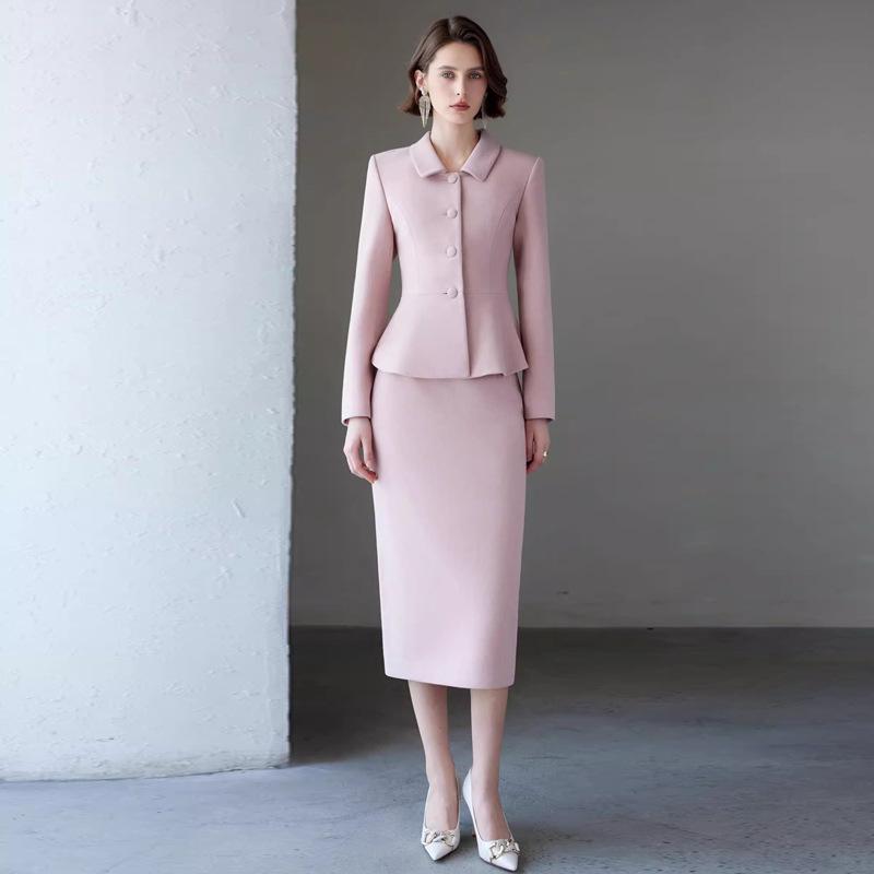 AD Korean Style Women s Stand-Up Collar Coat & Pink Wool Skirt Set, 2025 Winter Collection Small
AD Korean Style Women s Stand-Up Collar Coat & Pink Wool Skirt Set, 2025 Winter Collection Small