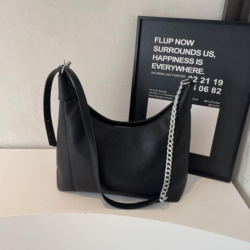 Модная сумка-тоут женская новая весенне-летняя модная цепочка на плечо сумка-мессенджер студенческая сумка для поездок на работу женская
Модная сумка-тоут женская новая весенне-летняя модная цепочка на плечо сумка-мессенджер студенческая сумка для поездок на работу женская