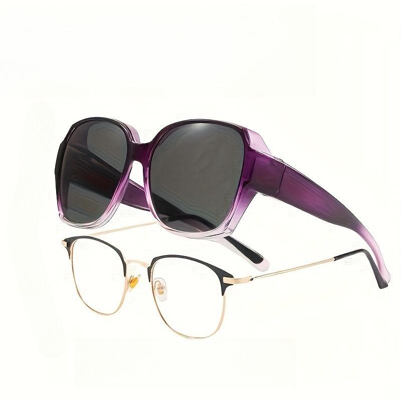 1pcs Unisex Y2K Black Gold Glasses, PC Frame & AC Lenses, Adjustable Nose Pads, Lightweight
1pcs Unisex Y2K Black Gold Glasses, PC Frame & AC Lenses, Adjustable Nose Pads, Lightweight