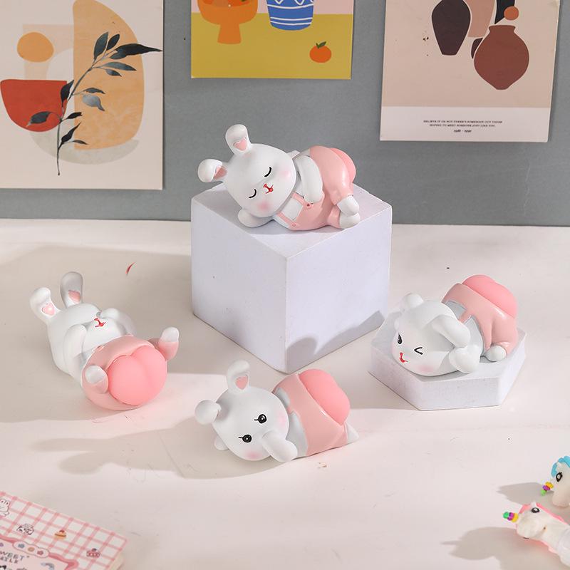 Q-Bouncy Bunny Resin Desk Ornament – Cute Cartoon Decompression Toy for Home or Car Decor.
Q-Bouncy Bunny Resin Desk Ornament – Cute Cartoon Decompression Toy for Home or Car Decor.