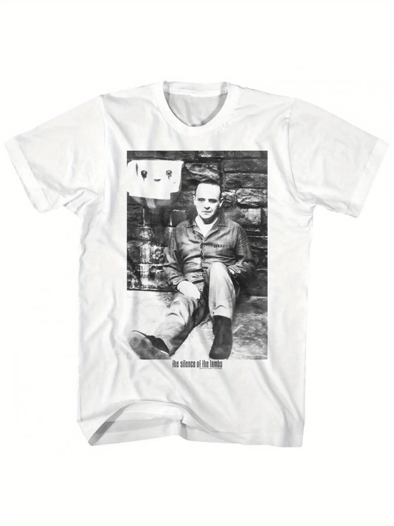 T-Shirt Featuring The Silence of The Lambs with Hannibal Lecter - Iconic Image of Anthony Hopkins in a Cage XXXXL
T-Shirt Featuring The Silence of The Lambs with Hannibal Lecter - Iconic Image of Anthony Hopkins in a Cage XXXXL