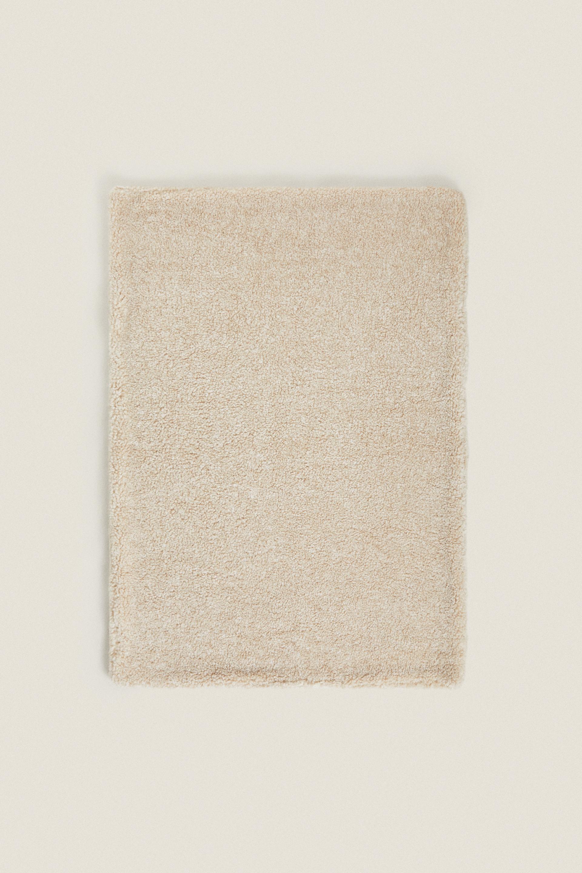 ОДЕЯЛО ДЛЯ ЛЮБИМЫХ ИЗ ИСКУССТВЕННОГО МЕХА
ОДЕЯЛО ДЛЯ ЛЮБИМЫХ ИЗ ИСКУССТВЕННОГО МЕХА