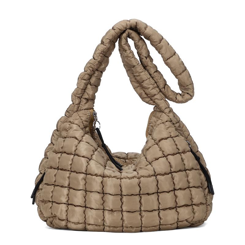 Wrinkled Cloud Bag, Women s Bag, Fashionable Single Shoulder Crossbody, Double-sided Pull Large Capacity Cotton Clothing Tote Bag хакі
Wrinkled Cloud Bag, Women s Bag, Fashionable Single Shoulder Crossbody, Double-sided Pull Large Capacity Cotton Clothing Tote Bag хакі