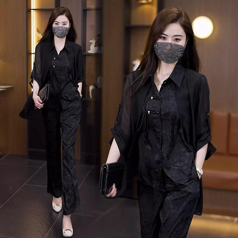 Plus Size Retro Chinese Style Women s Summer Two-Piece Set: Elegant Fake Two-Piece Shirt & Casual Pants 3XL (140-160 jin)
Plus Size Retro Chinese Style Women s Summer Two-Piece Set: Elegant Fake Two-Piece Shirt & Casual Pants 3XL (140-160 jin)