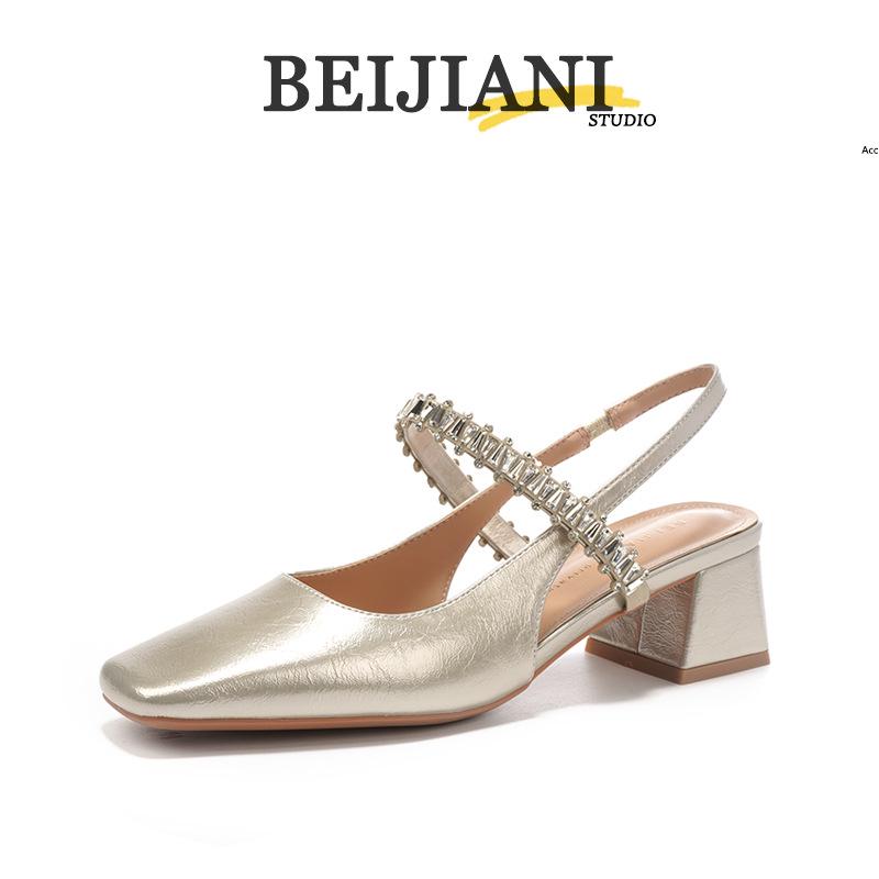 Жіночі сандалі Мері Джейн з квадратним носком, ланцюжком з кристалів та масивним підбором від BEIJIANI 38
Жіночі сандалі Мері Джейн з квадратним носком, ланцюжком з кристалів та масивним підбором від BEIJIANI 38