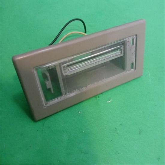 Rear Deck Lid License Plate Light Lamp For 2000-2005 Deville Seville 25714695
Rear Deck Lid License Plate Light Lamp For 2000-2005 Deville Seville 25714695