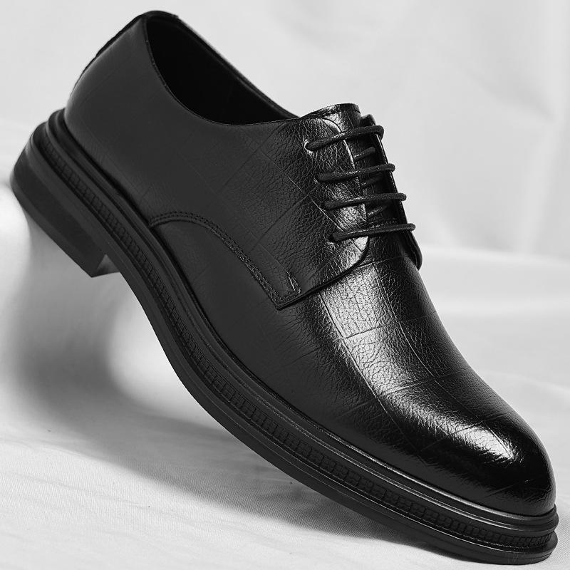 Leather shoes men s 2025 new summer dress black men s shoes British casual wedding groom shoes 2025 37
Leather shoes men s 2025 new summer dress black men s shoes British casual wedding groom shoes 2025 37