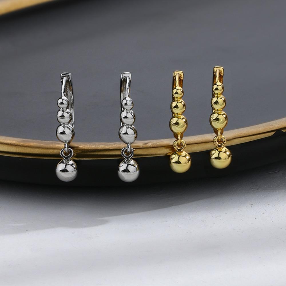 Creative D Shaped Earrings Bead Hoop Earrings Korean Style Accessories Silver Color Earrings
Creative D Shaped Earrings Bead Hoop Earrings Korean Style Accessories Silver Color Earrings