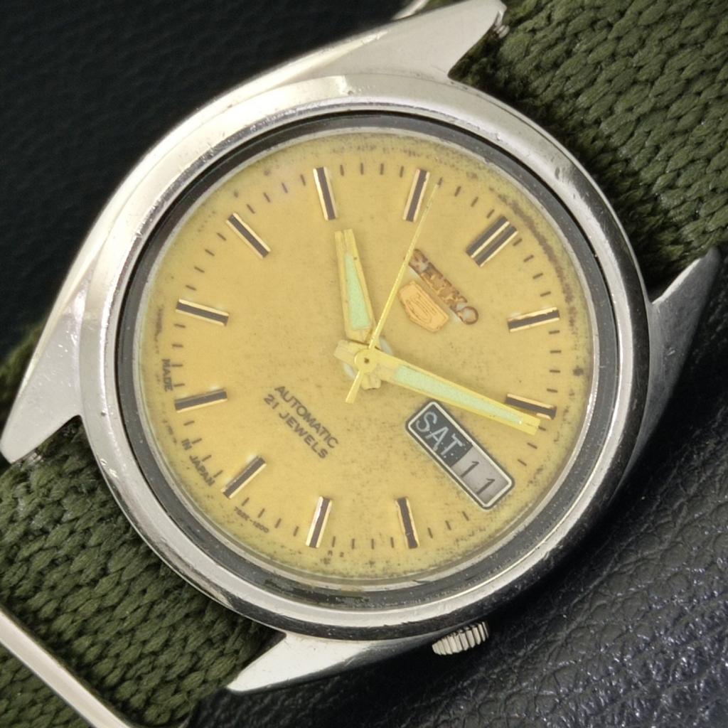 Б/У винтажные мужские часы SEIKO 5 AUTOMATIC 7009A из Японии с оригинальным циферблатом a433658-2 R118-a433658
Б/У винтажные мужские часы SEIKO 5 AUTOMATIC 7009A из Японии с оригинальным циферблатом a433658-2 R118-a433658