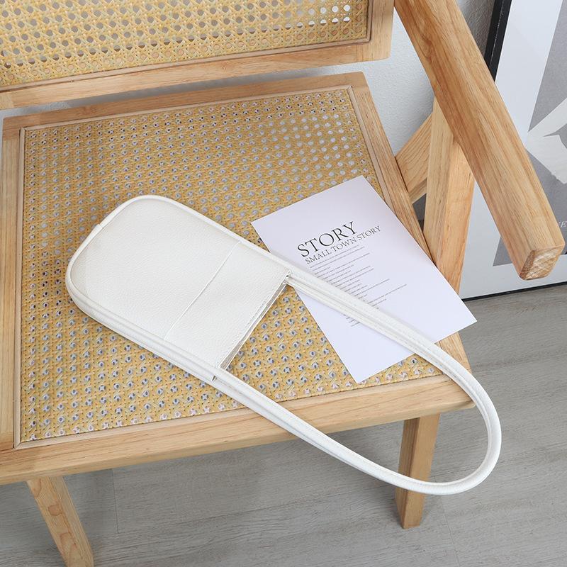 Новая маленькая сумка, наплечная сумка, студенческая сумка подмышку белый
Новая маленькая сумка, наплечная сумка, студенческая сумка подмышку белый