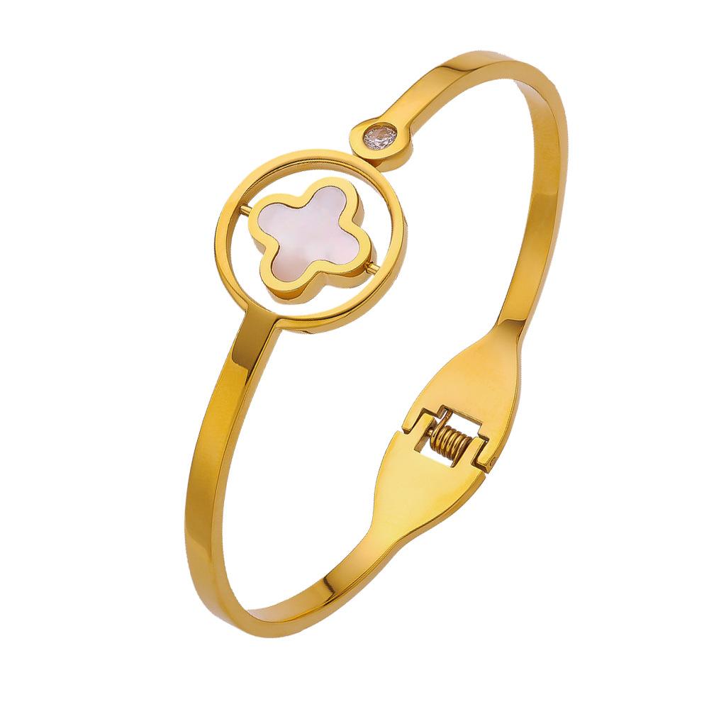 Легкий роскошный стиль модный браслет Fritillaria высококачественный вращающийся черно-белый двухсторонний браслет с четырьмя листочками клевера золотой
Легкий роскошный стиль модный браслет Fritillaria высококачественный вращающийся черно-белый двухсторонний браслет с четырьмя листочками клевера золотой