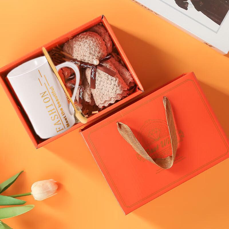 Ceramic Mug and Towel Gift Set
Ceramic Mug and Towel Gift Set