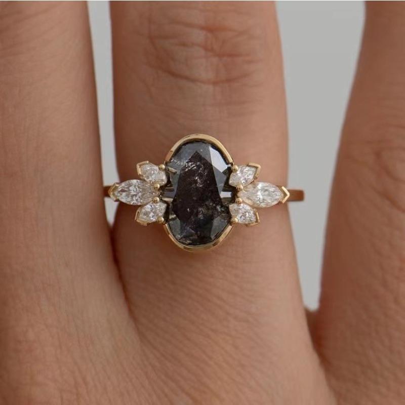 Hot sale of obsidian hand jewelry ring alloy engagement retro jewelry women 7 чёрный
Hot sale of obsidian hand jewelry ring alloy engagement retro jewelry women 7 чёрный
