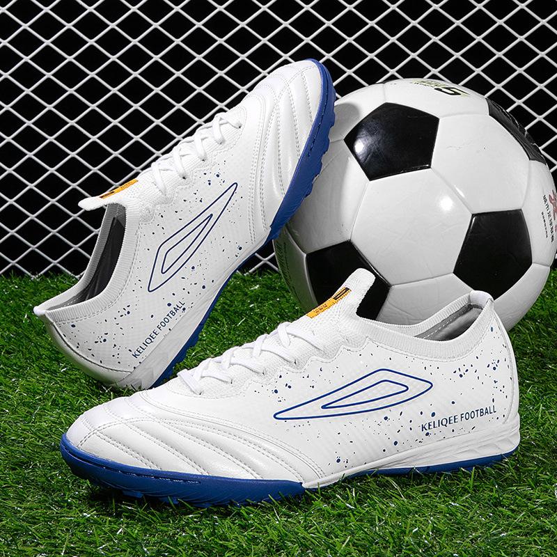 Children s football shoes non-slip, boys and girls low-top TF broken nails, youth football game training shoes 36 белый
Children s football shoes non-slip, boys and girls low-top TF broken nails, youth football game training shoes 36 белый
